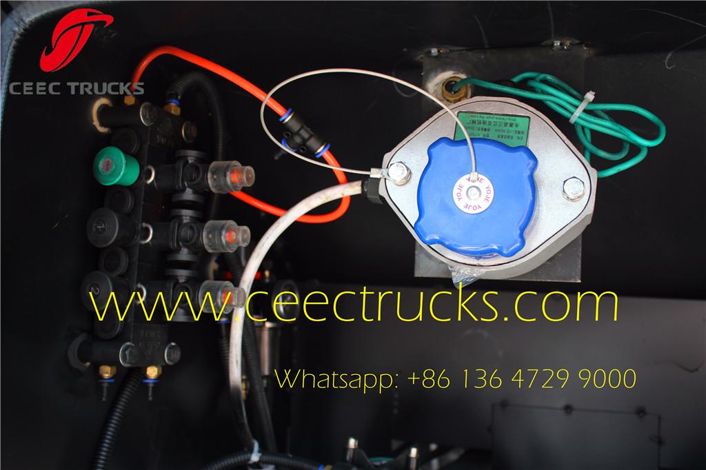 10 CBM fuel tanker truck 10 CBM fuel tanker truck