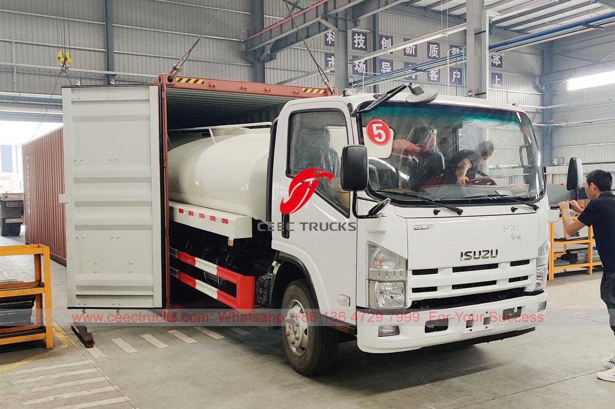 ISUZU stainless steel water delivery truck ISUZU stainless steel water delivery truck