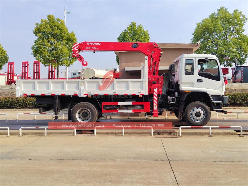 ISUZU FVR 4x4 truck with crane UNIC 8 tons ISUZU FVR 4x4 truck with crane UNIC 8 tons