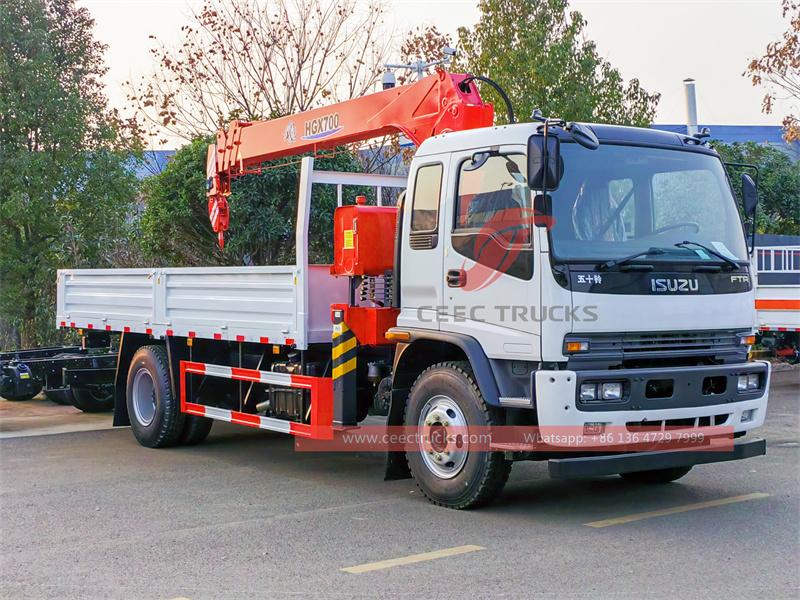 Isuzu FTR telescopic crane truck Isuzu FTR telescopic crane truck