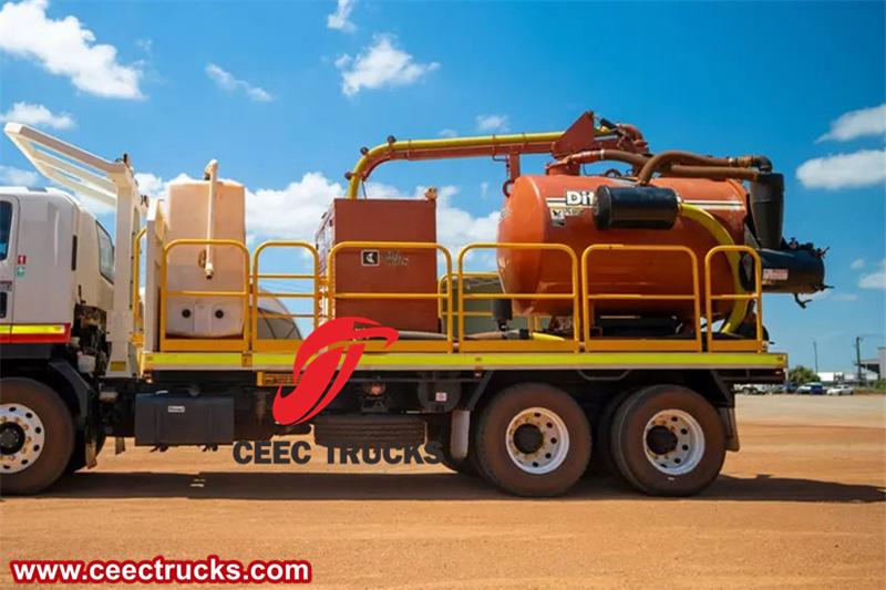 Sewage tank Sewage tank