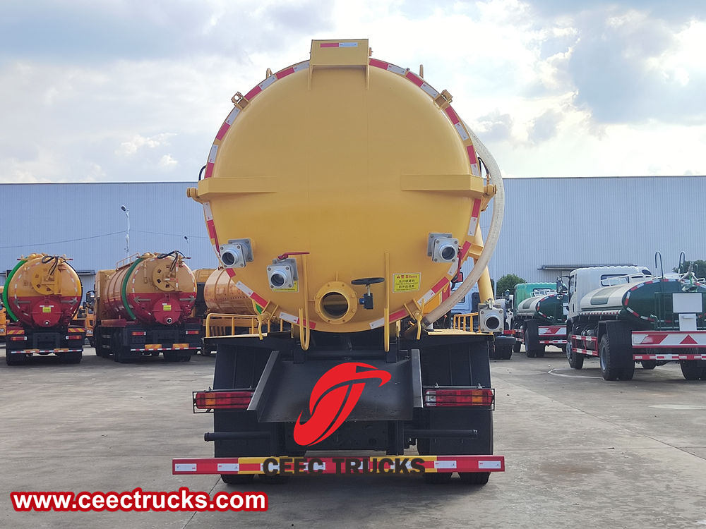 HOWO vacuum sewage suction truck