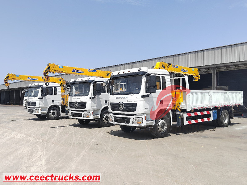 SHACMAN 6.3 tons boom crane truck