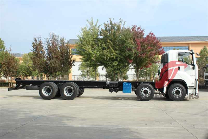 Isuzu GIGA 8X4 chassis Isuzu GIGA 8X4 chassis