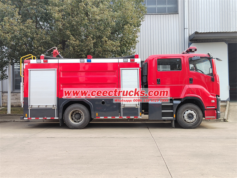 Isuzu fire fighting truck Isuzu fire fighting truck