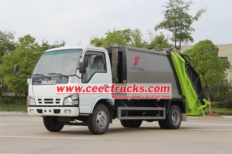 Isuzu 5cbm trash compactor truck