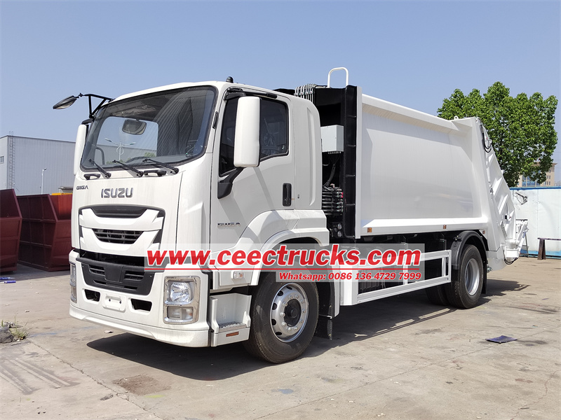 ISUZU waste compactor truck export by CEEC TRUCKS ISUZU 5cbm refuse compactor truck