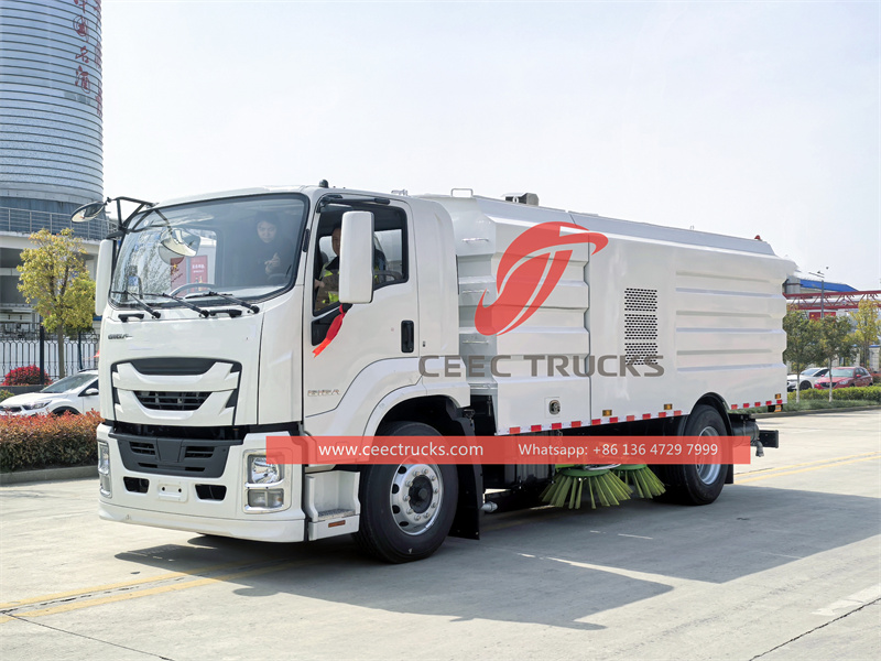 ISUZU FTR road sweeper truck ISUZU FTR road sweeper truck