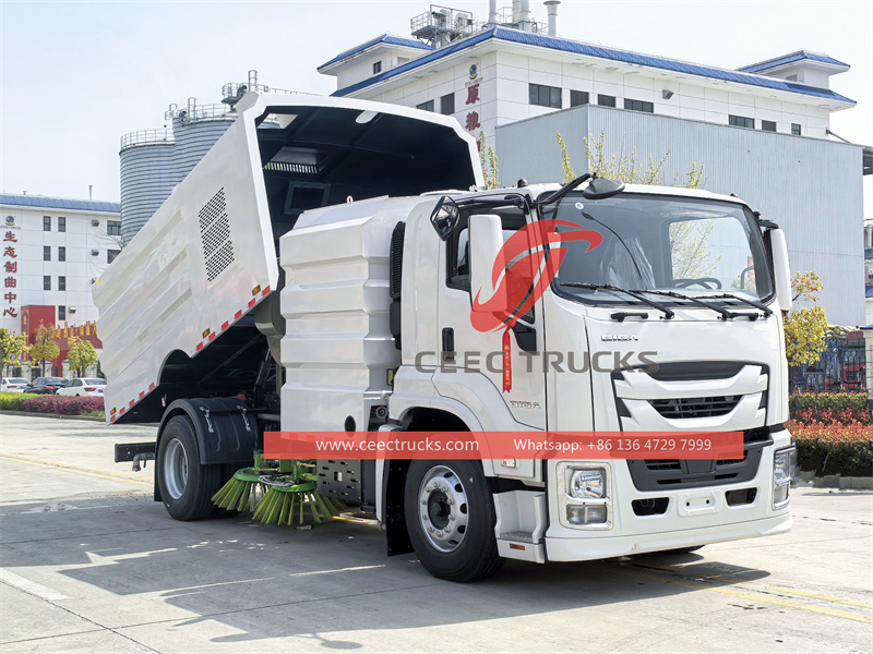 ISUZU FTR road sweeper truck ISUZU FTR road sweeper truck