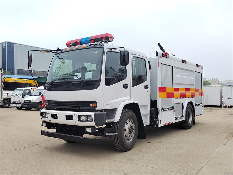 ISUZU fire fighting truck for sale