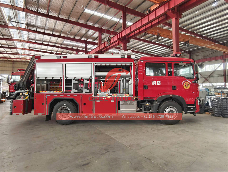 Howo 4x2 emergency lighting fire truck