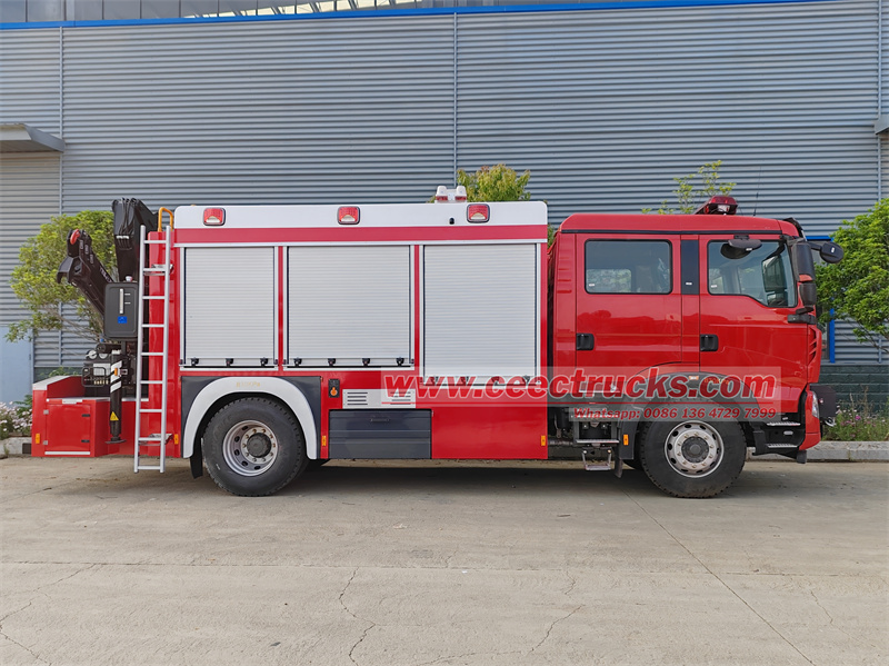 HOWO 4x2 Mobile Lighting Fire Truck with knuckle Crane