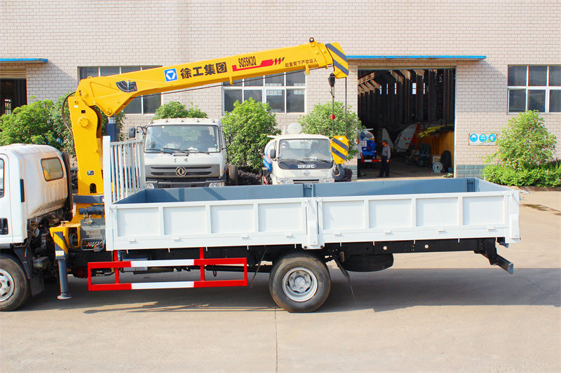 Isuzu NPR cargo truck with 3tons crane Isuzu NPR cargo truck with 3tons crane