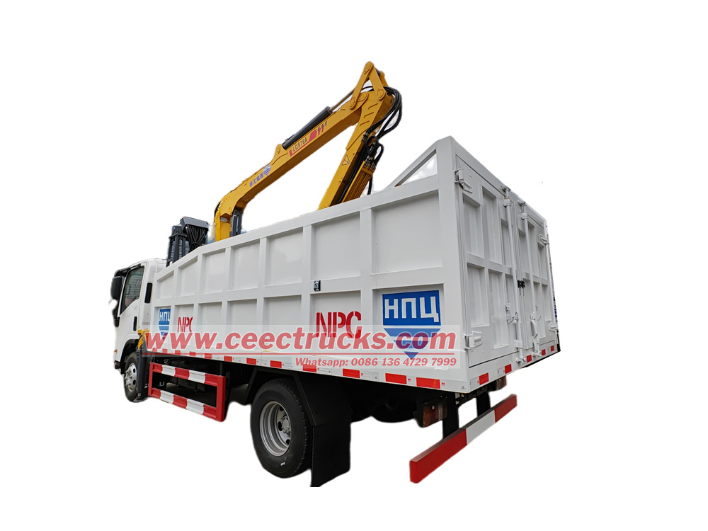 Isuzu KV600 garbage truck with hydraulic crane