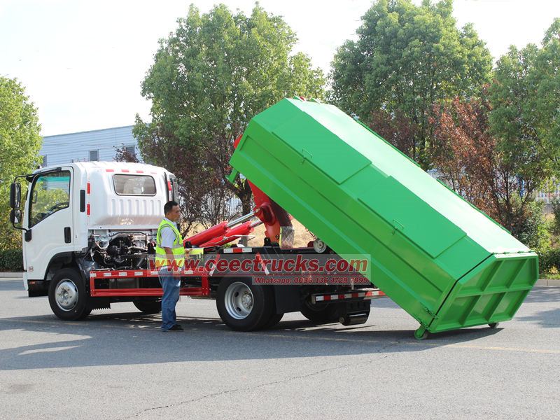 ISUZU 10CBM hook loader test