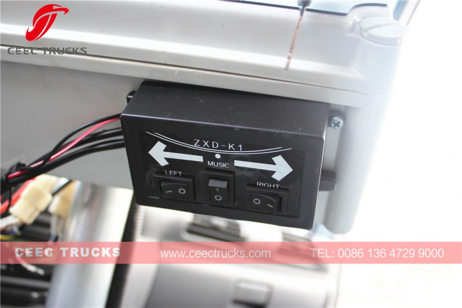 东风12立方米道路清洗车