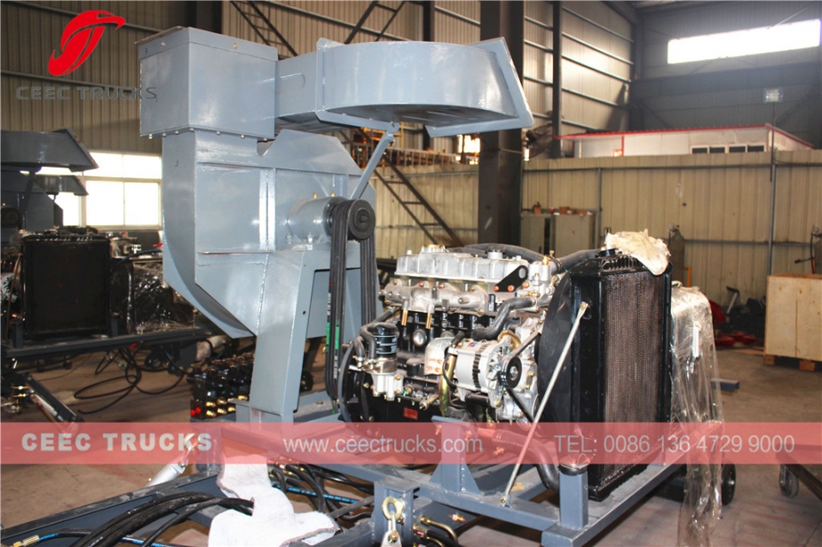 5000升扫路车车身