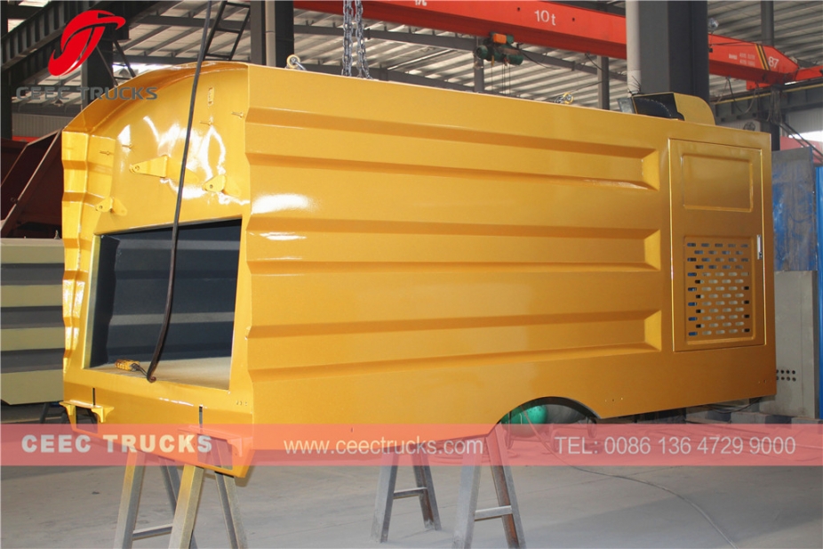 5000升扫路车车身