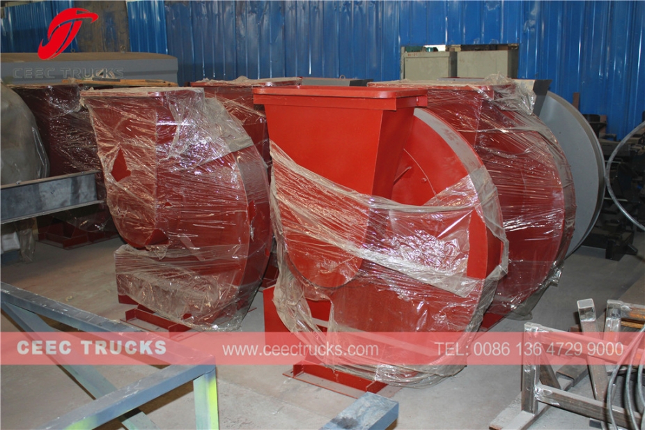 5000升扫路车车身