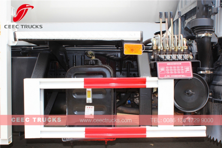 五十铃4000升厨余垃圾罐车