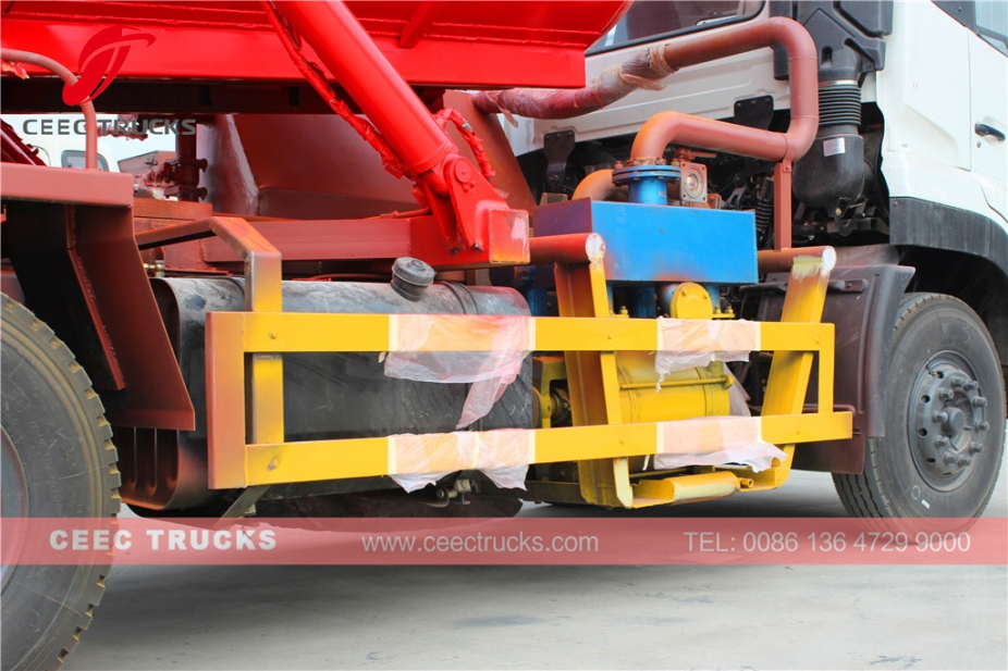 东风16立方米真空污水吸粪罐车