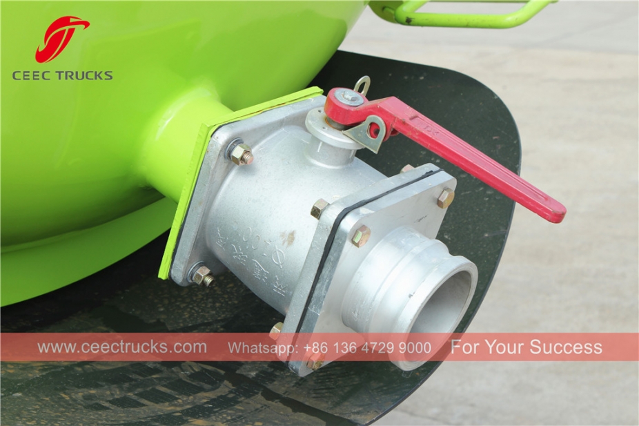 五十铃8立方米污水车