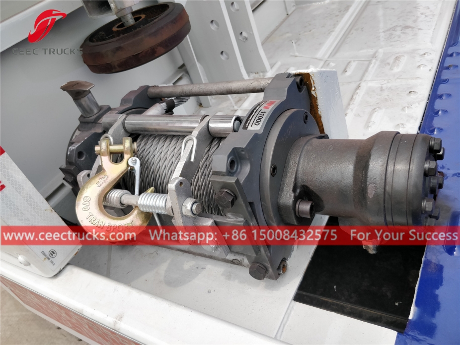 解放牌4*2救援车