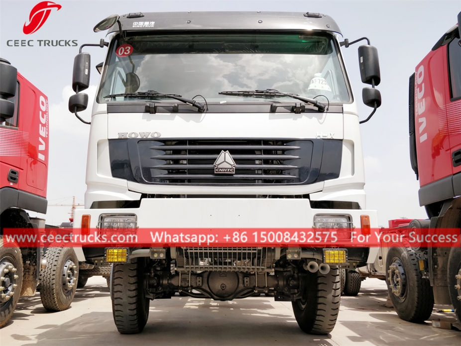 4吨豪沃伸缩臂起重卡车