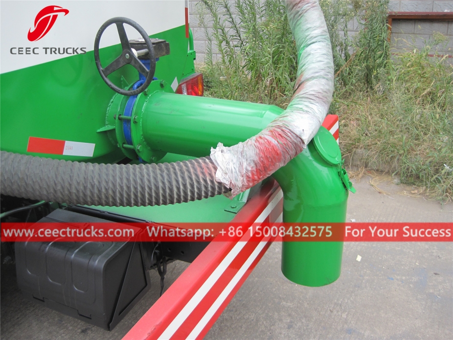 3000升福田真空车