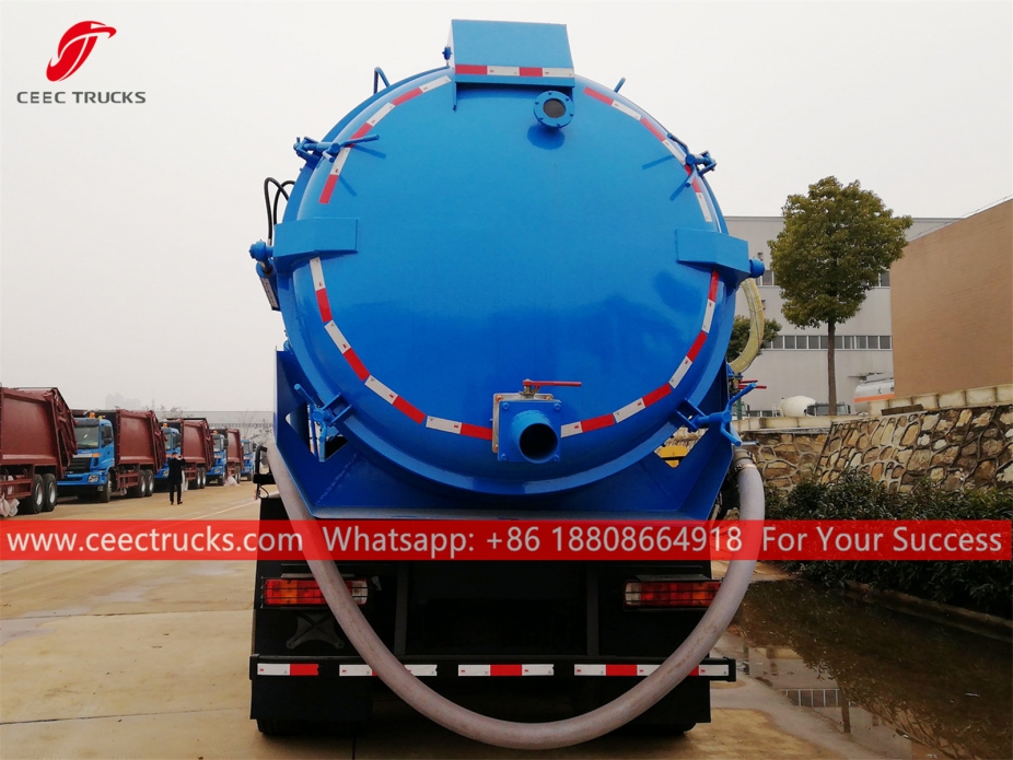 20立方米福田牌真空吸污车