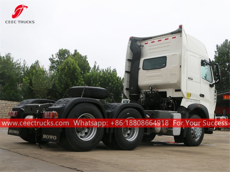 豪沃6x4牵引车