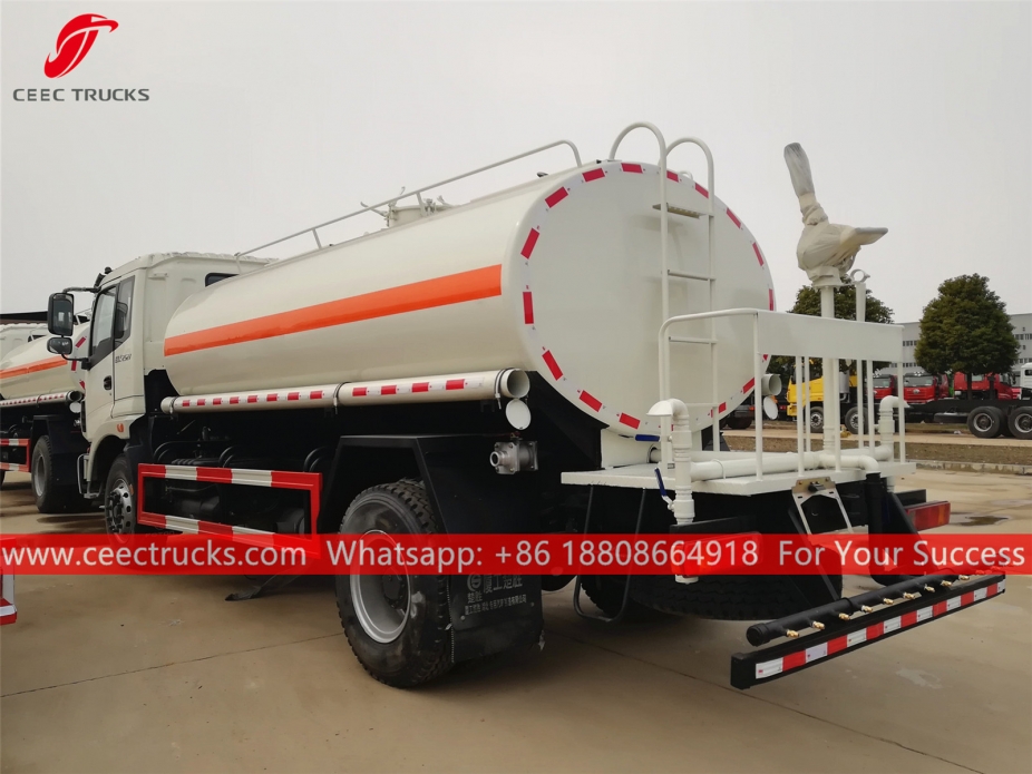 10000升福田洒水车