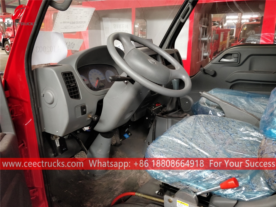 福田1500升消防车