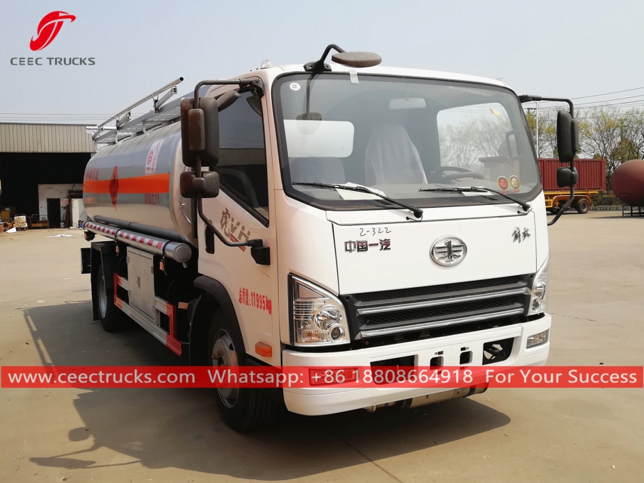 解放10立方米加油车