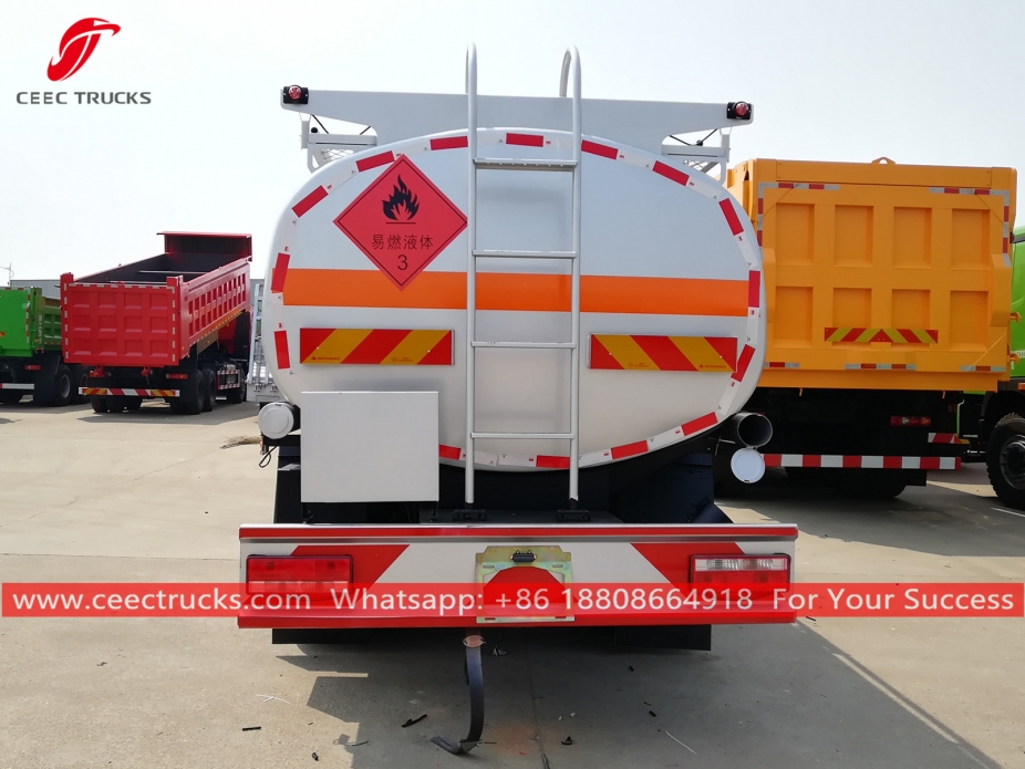 解放10立方米加油车