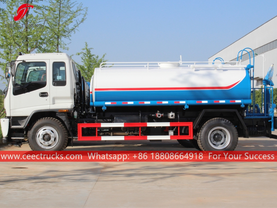 Isuzu 10CBM GIGA 4X water sprinkler tanker truck