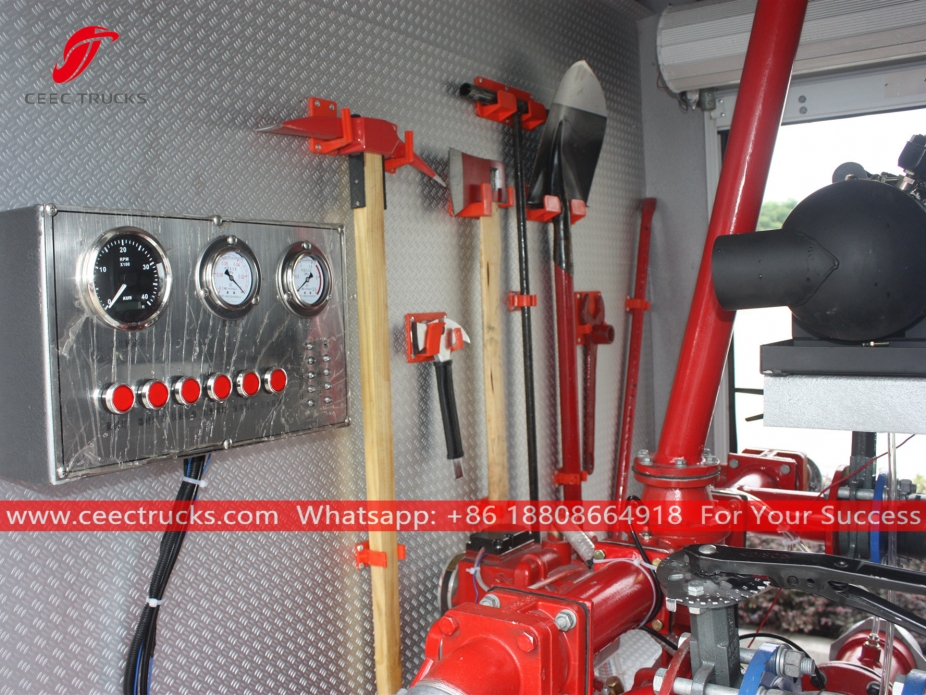 五十铃600P消防车