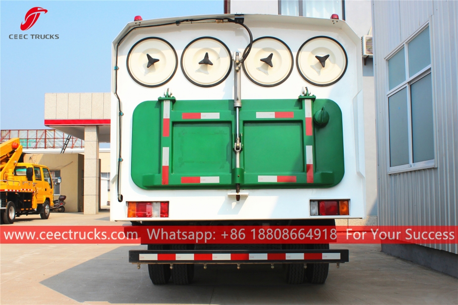 五十铃5立方米道路清扫车