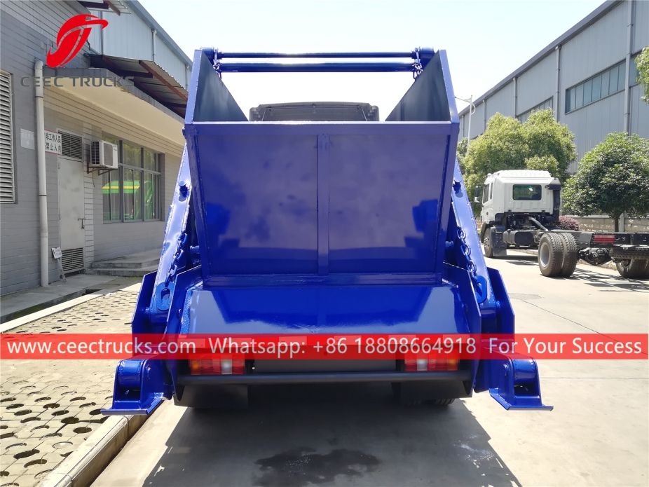 6立方米豪沃集装箱装卸车