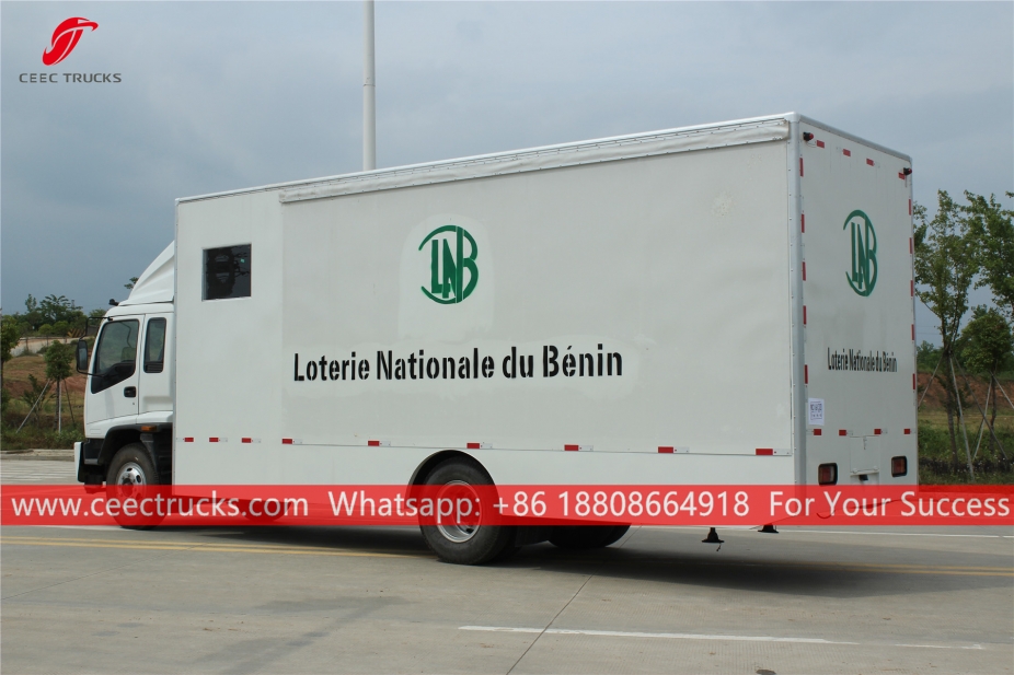 五十铃FTR移动舞台车