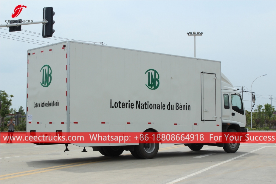 五十铃FTR移动舞台车