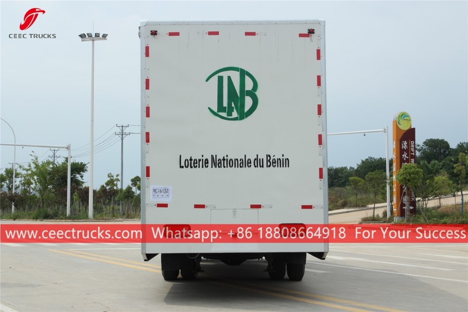 五十铃FTR移动舞台车