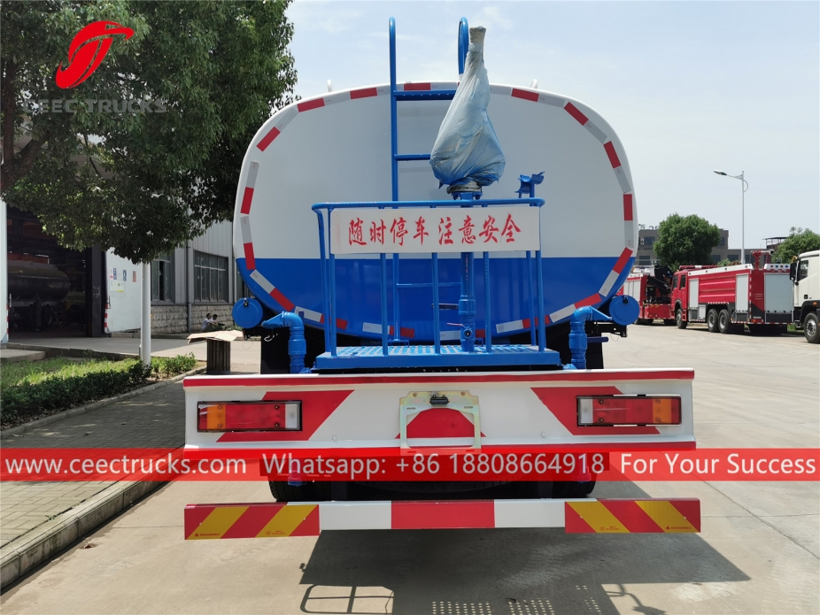 东风6x4洒水车