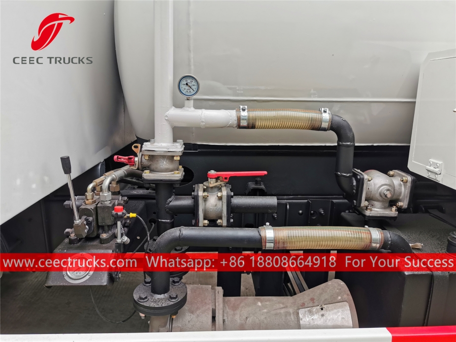 江淮真空吸污车