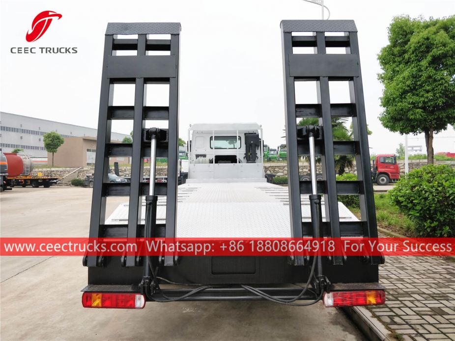 五十铃GIGA平板卡车