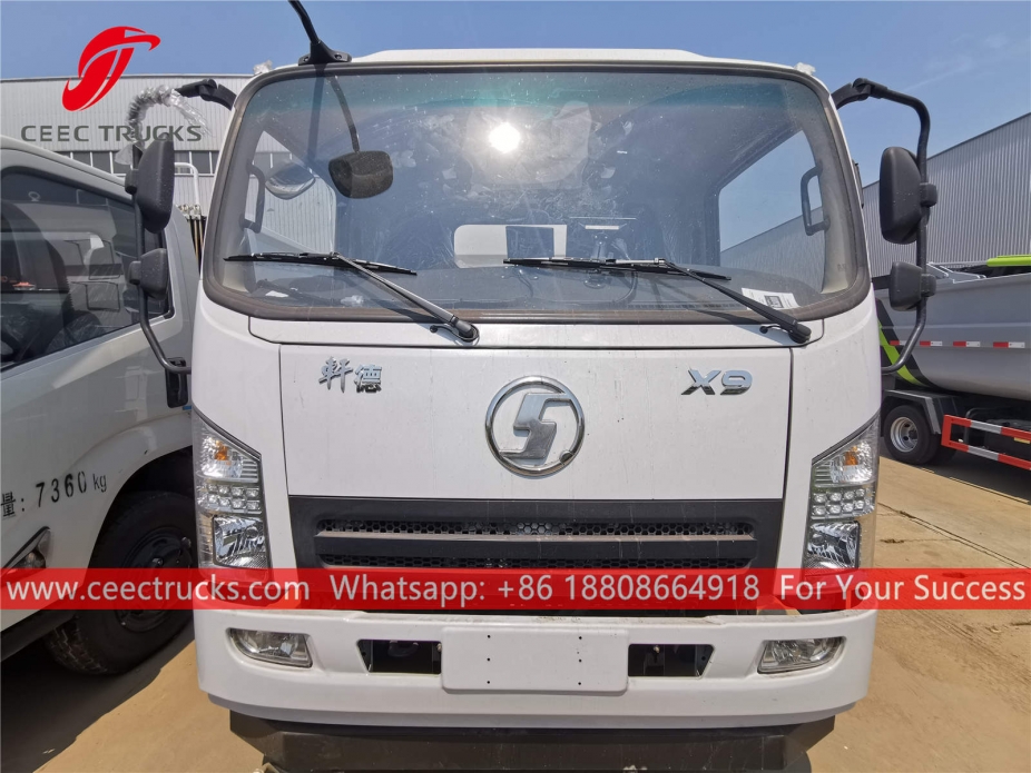 陕汽洒水洗扫车