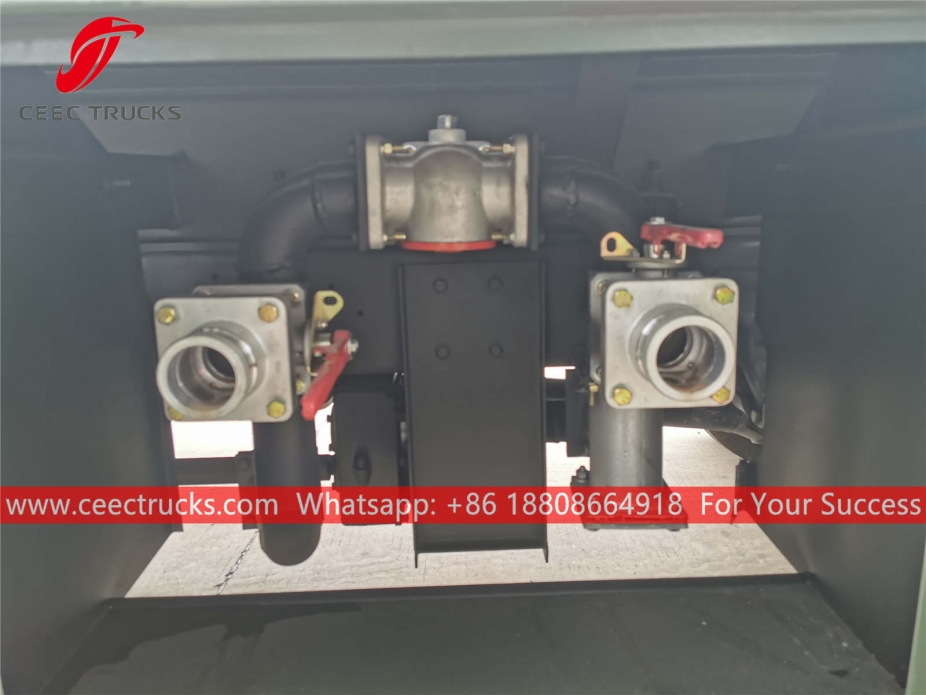 豪沃3立方米喷洒车