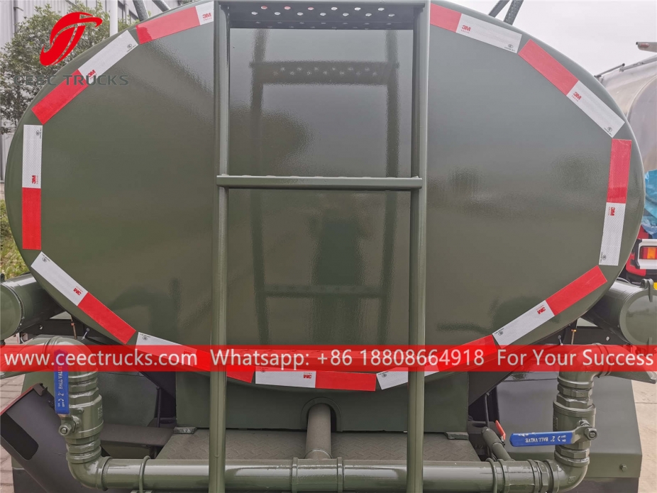 豪沃3立方米喷洒车