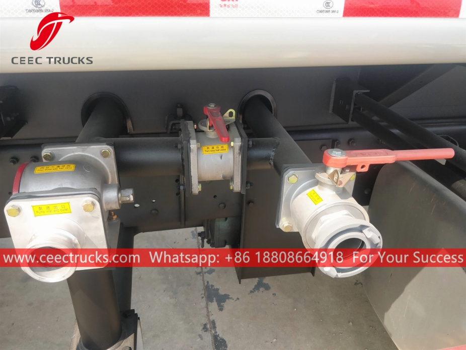 福田15立方米洒水车