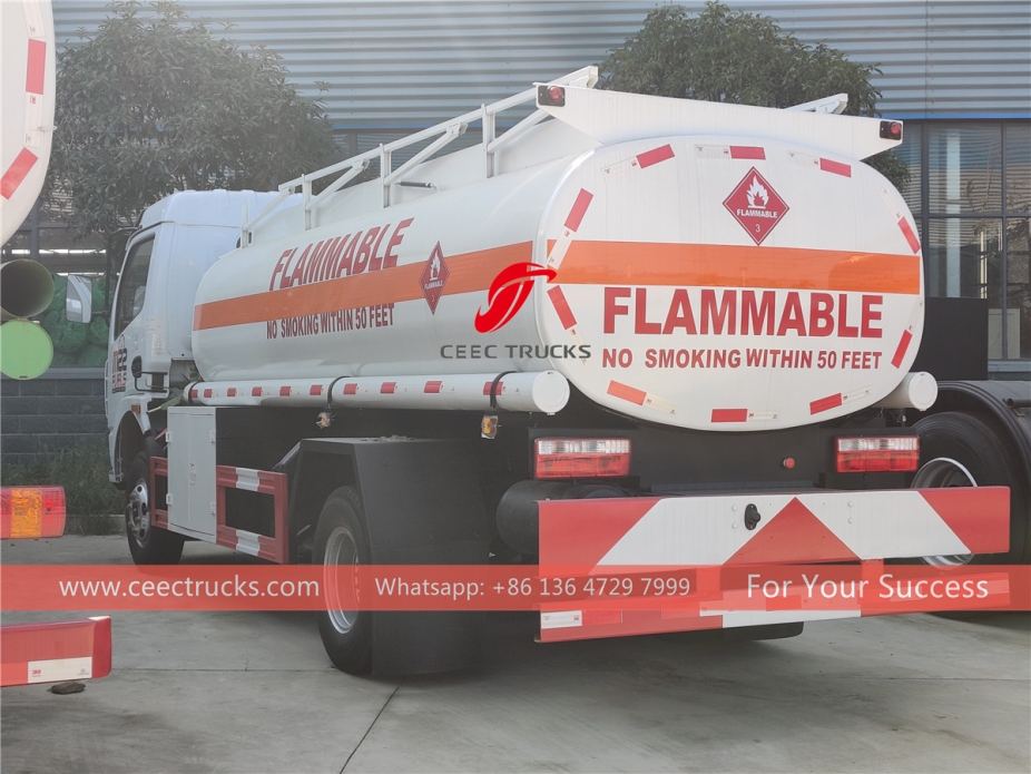 东风8000升加油车